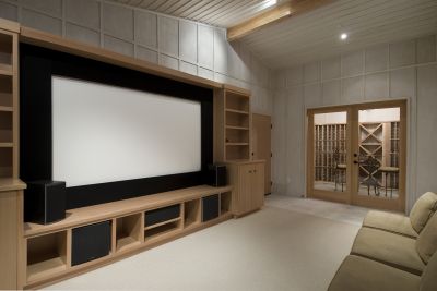 Streamlined Media Room